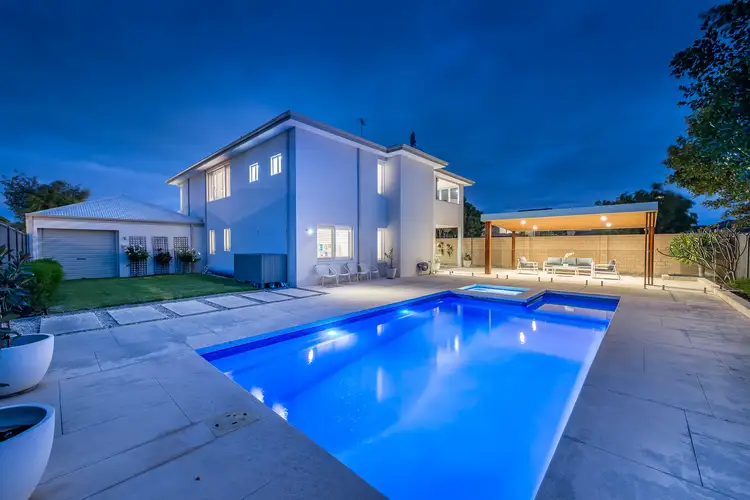 1 Seabreeze Avenue, Burns Beach WA 6028
