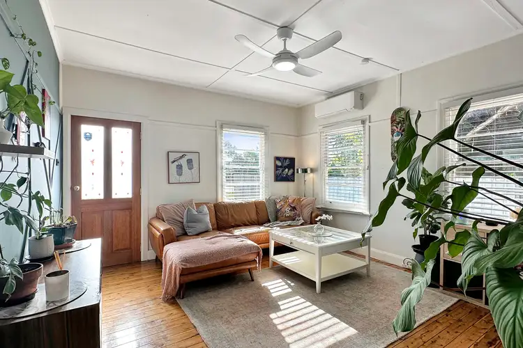 48 Becker Street, Cobar NSW 2835