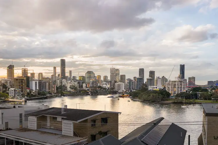 44 Laidlaw Parade, East Brisbane QLD 4169