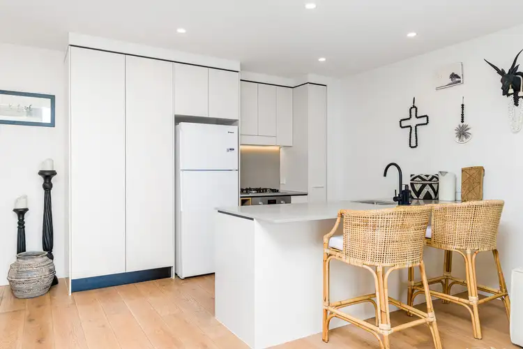 Sixth view of Homely unit listing, 401/13-15 Haig Street, Coolangatta QLD 4225