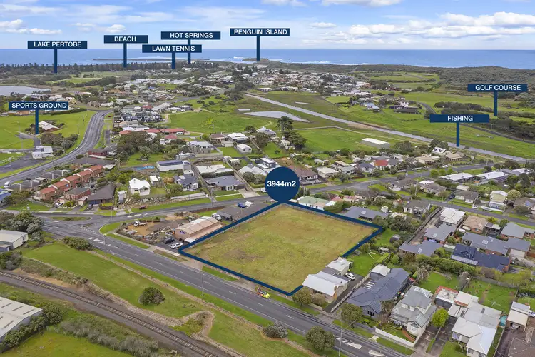 7-13 Merrivale Drive