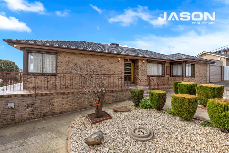 280 Carrick Drive, Gladstone Park VIC 3043