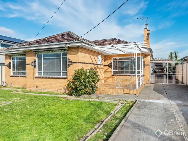 47 Golf Links Road, Glenroy VIC 3046
