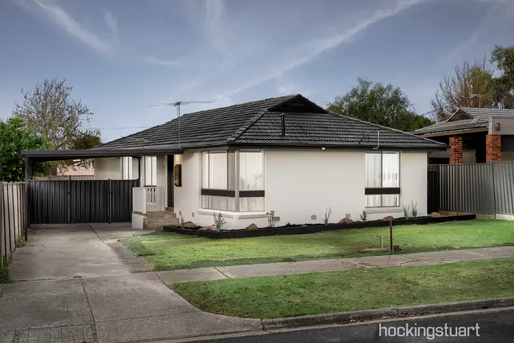 1 Exell Avenue, Melton South VIC 3338