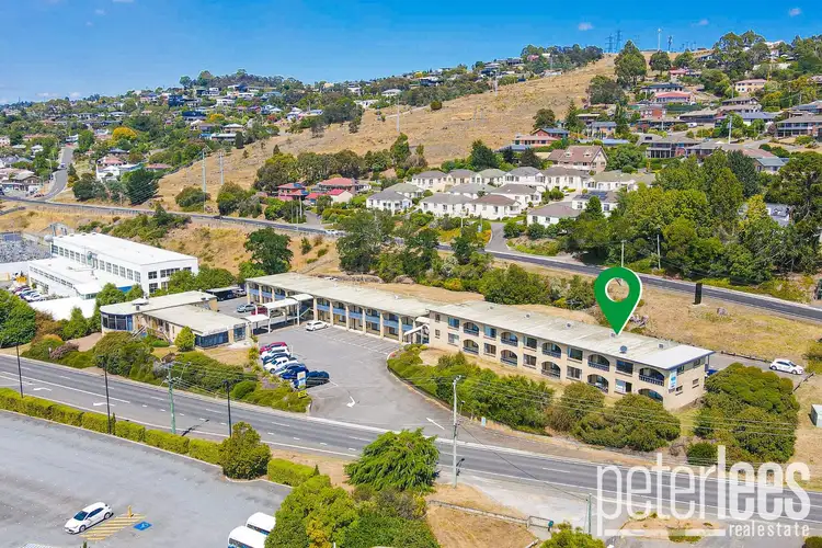 24/23-27 Elouera Street