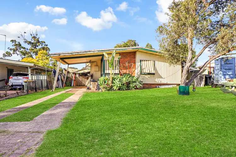 4 Jakari Crescent, Whalan NSW 2770