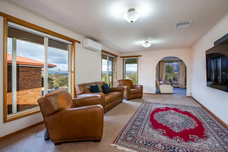 Fourth view of Homely house listing, 32 Warrenlee Drive, West Albury NSW 2640