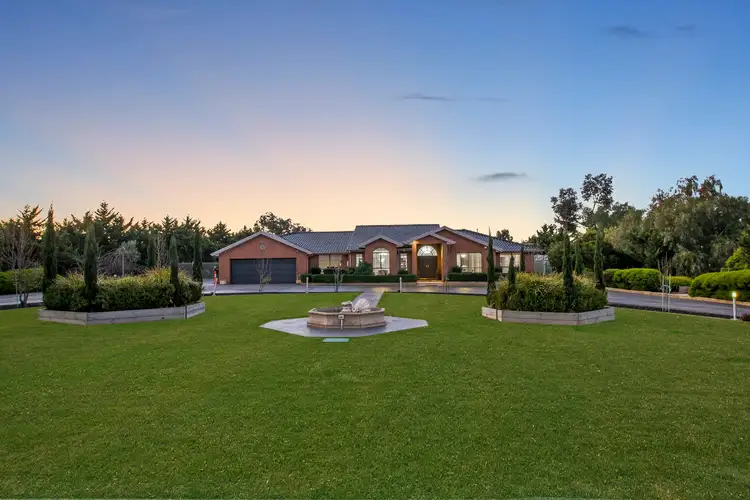 3 Telopea Place, Hillside VIC 3037
