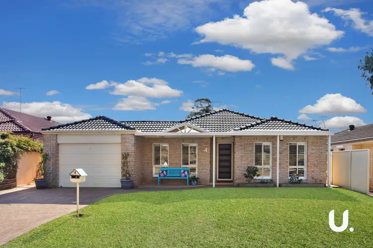 4 Warin Place, Glenmore Park NSW 2745