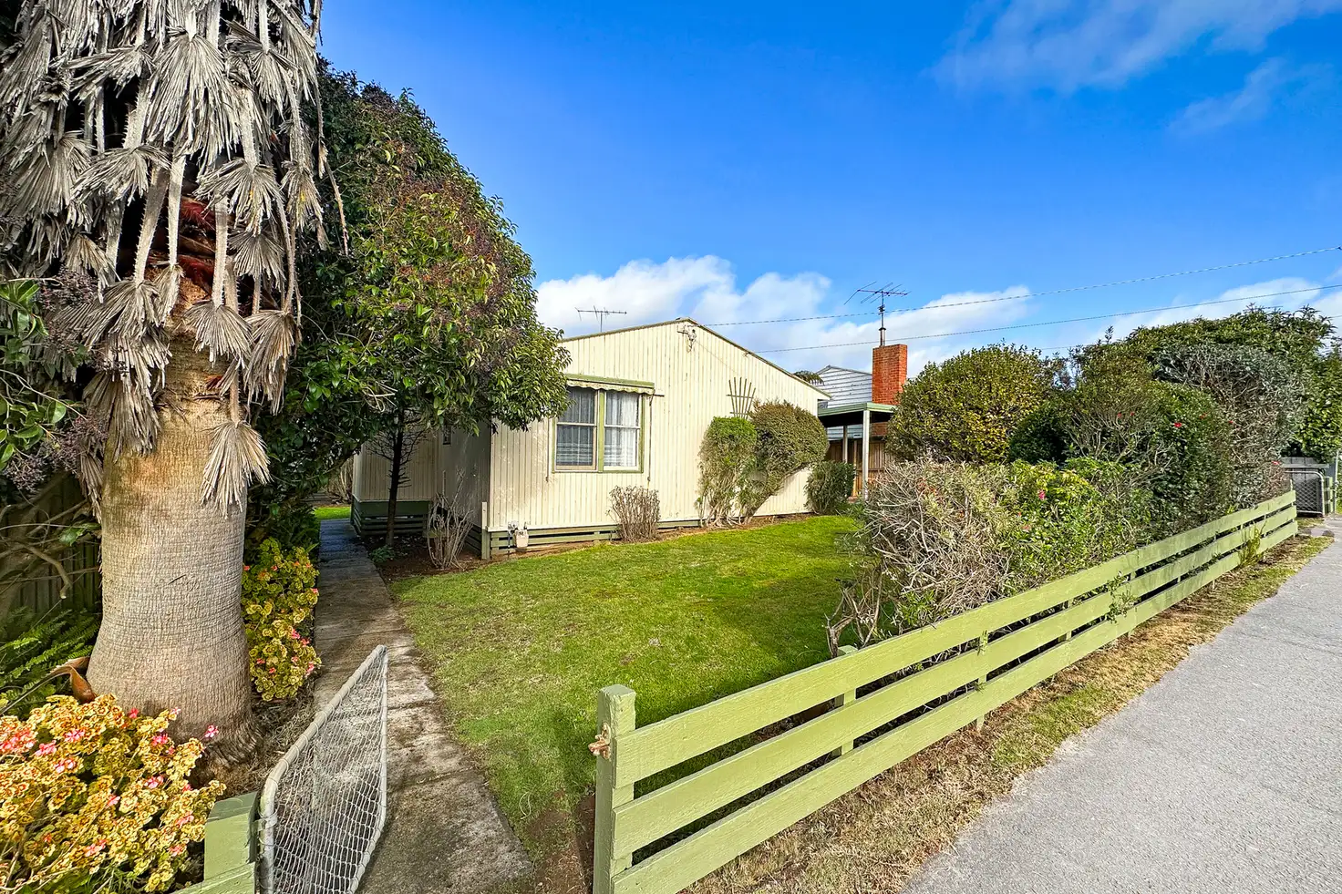 Main view of Homely house listing, 5 Fenton Street, Warragul VIC 3820