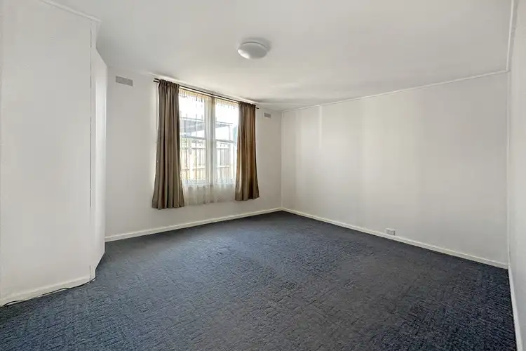 Sixth view of Homely house listing, 5 Fenton Street, Warragul VIC 3820
