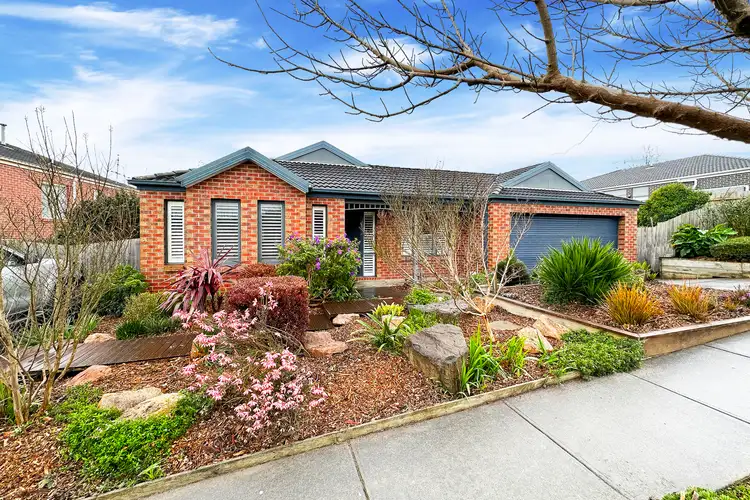 Main view of Homely house listing, 7 Blaxland Crescent, Warragul VIC 3820