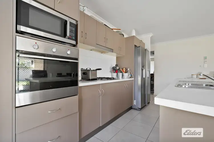 Sixth view of Homely house listing, 5 Costello Court, Emerald QLD 4720