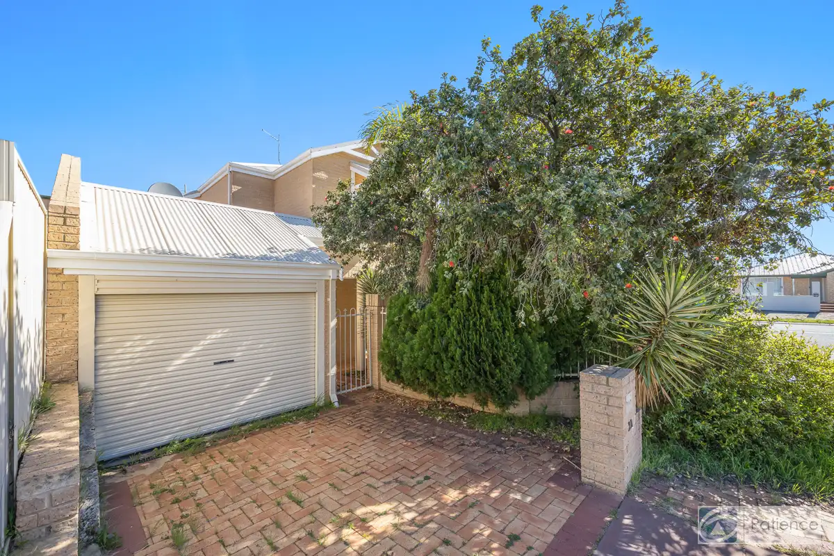 Main view of Homely house listing, 2 Doncaster Square, Currambine WA 6028