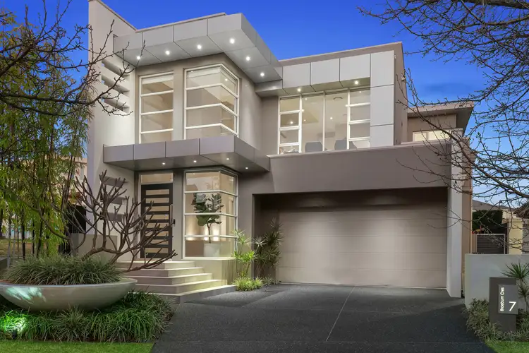 7 Braeburn Crescent, Bella Vista NSW 2153