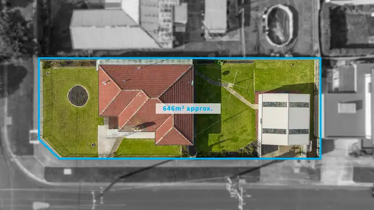 15 Waiora Avenue, Hamlyn Heights VIC 3215