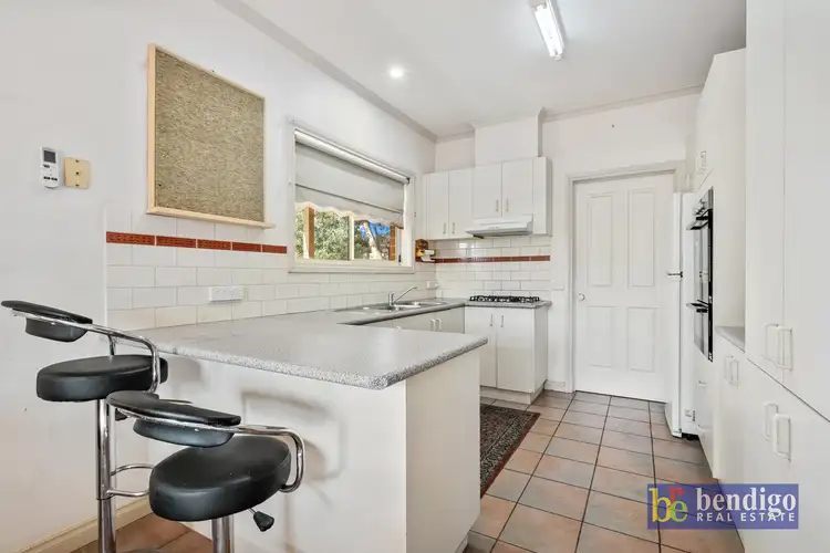 Fifth view of Homely house listing, 2 Wildwood Drive, Strathdale VIC 3550