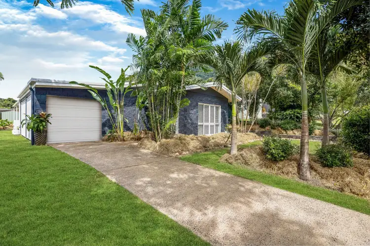 2 Delaney Close, Kanimbla QLD 4870