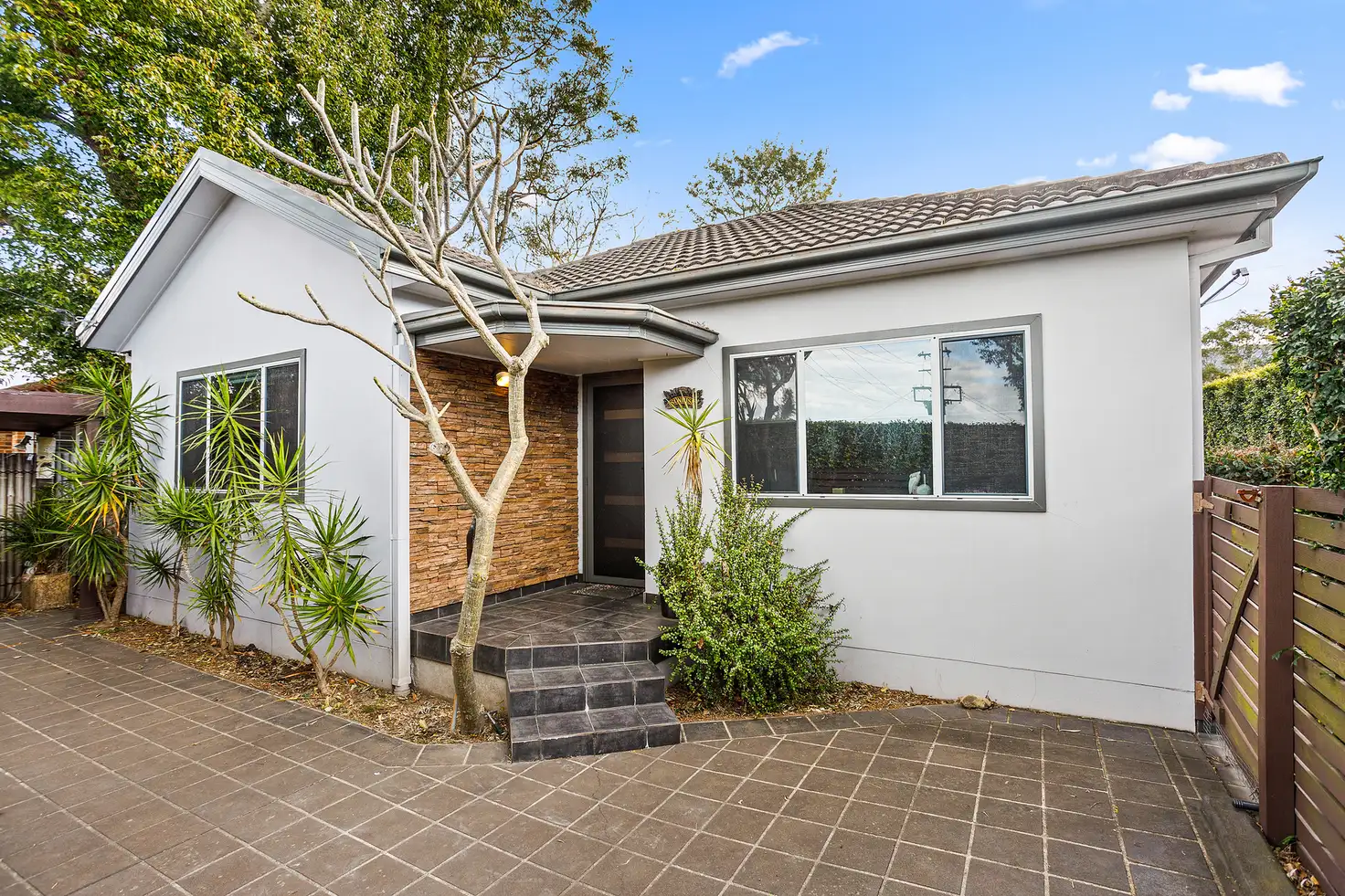 Main view of Homely villa listing, 1/50 Duff Parade, East Corrimal NSW 2518