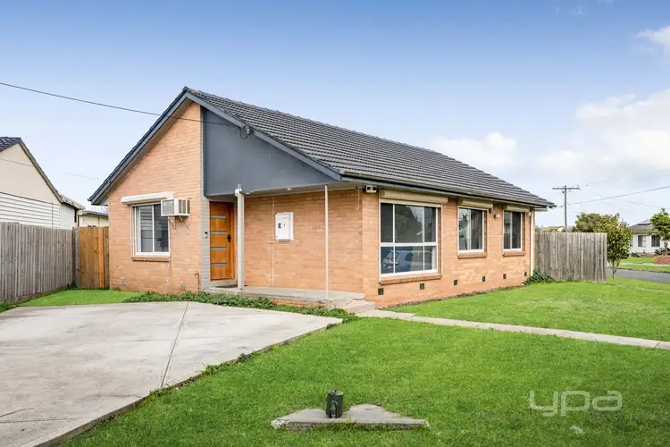 7 Guildford Avenue, Coolaroo VIC 3048