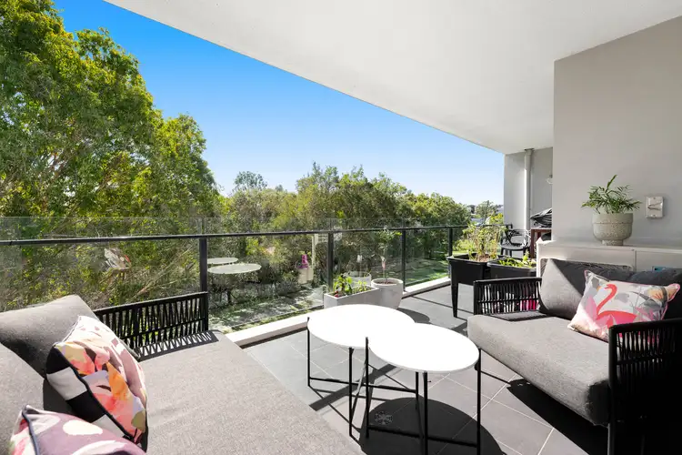 232/32 Gladys Street, Greenslopes QLD 4120