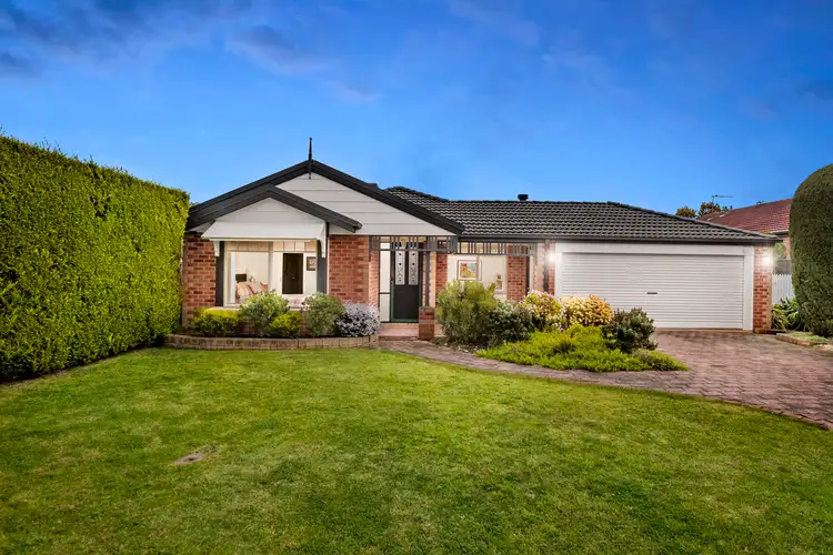 16 Golf Course Lane, Safety Beach VIC 3936