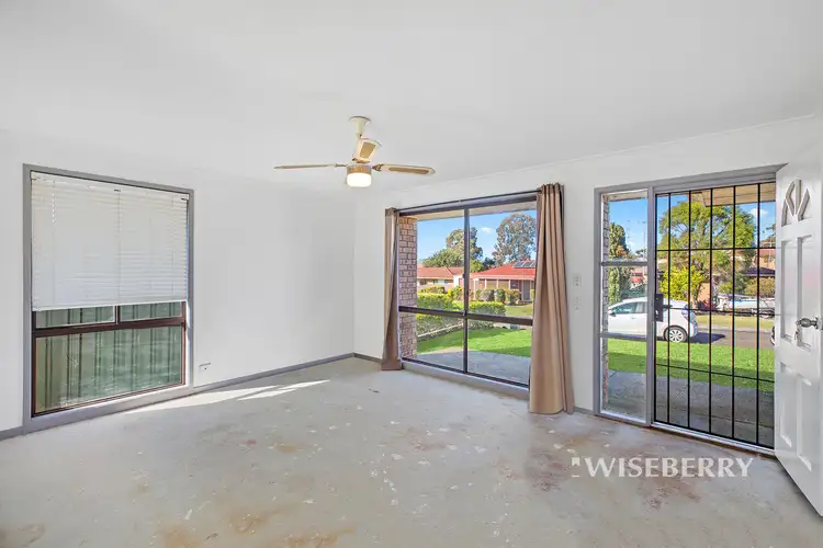 Third view of Homely house listing, 4 Jane Close, Lake Haven NSW 2263