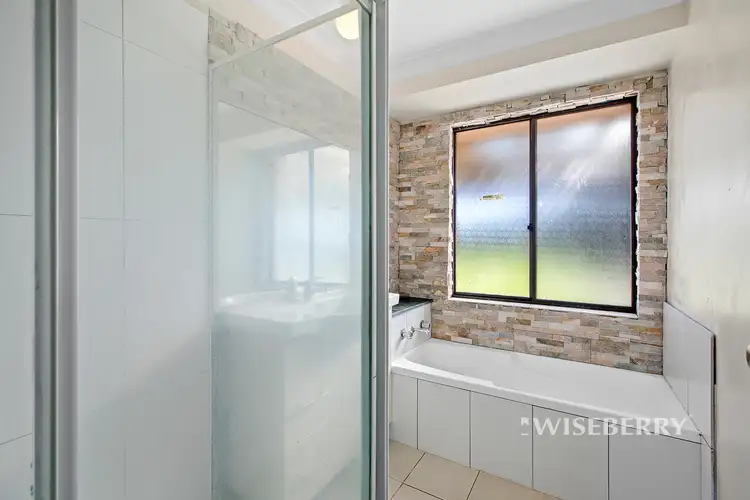 Seventh view of Homely house listing, 4 Jane Close, Lake Haven NSW 2263