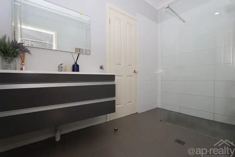 Fifth view of Homely house listing, 4 Birkenhead Crescent, Forest Lake QLD 4078