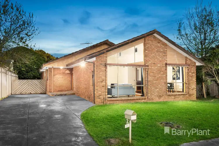 14 Veronica Crescent, Mill Park VIC 3082