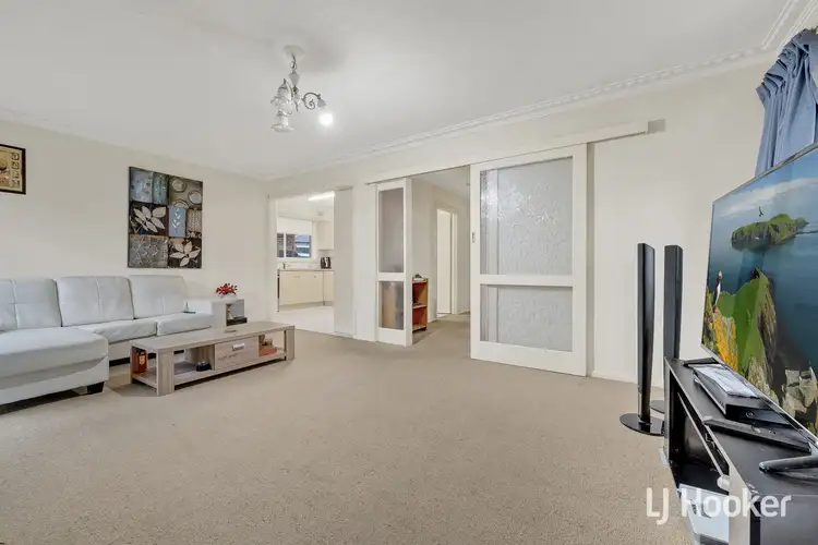 Fourth view of Homely unit listing, 8 Edinborough Street, Hallam VIC 3803
