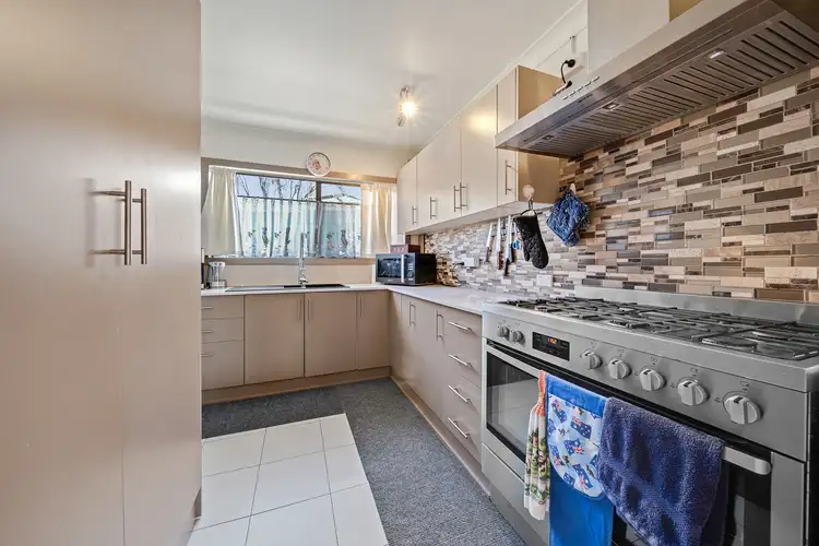 Fifth view of Homely house listing, 9 Alkoomi Place, Cooma NSW 2630