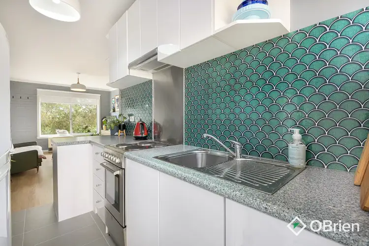 Sixth view of Homely unit listing, 2/127 Beach Street, Frankston VIC 3199