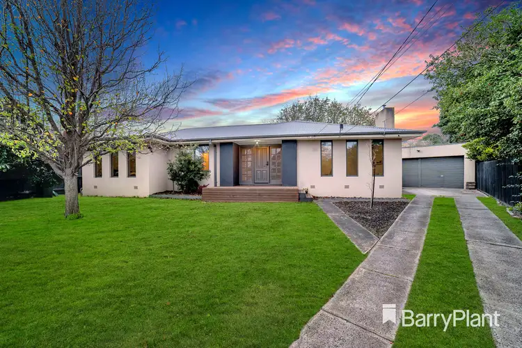 2 Clifton Court, Mulgrave VIC 3170
