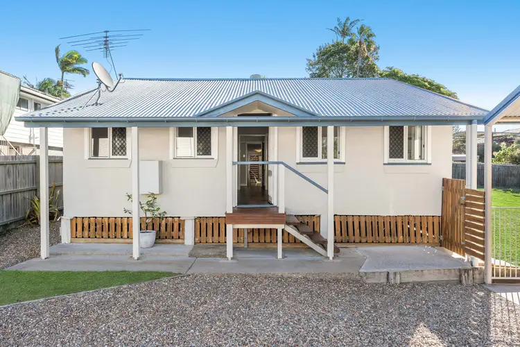 Second view of Homely house listing, 10 Edwin Street, Wynnum West QLD 4178