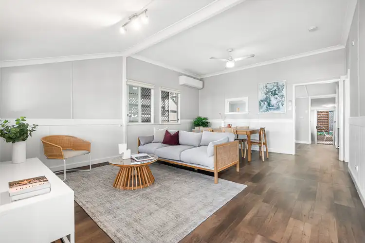 Fifth view of Homely house listing, 10 Edwin Street, Wynnum West QLD 4178