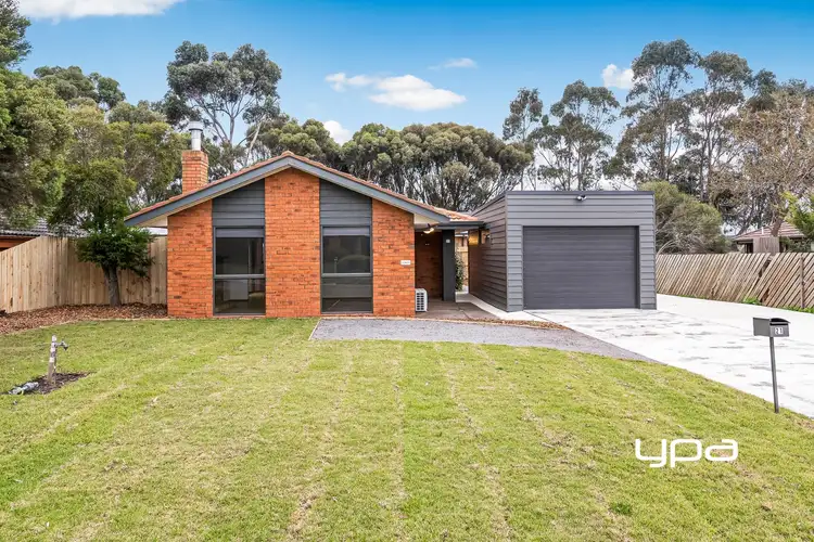 21 Turnberry Drive, Sunbury VIC 3429