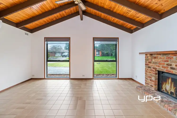 Fifth view of Homely house listing, 21 Turnberry Drive, Sunbury VIC 3429