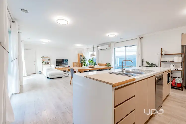 Fifth view of Homely townhouse listing, 11 Parkfield Walk, Westmeadows VIC 3049