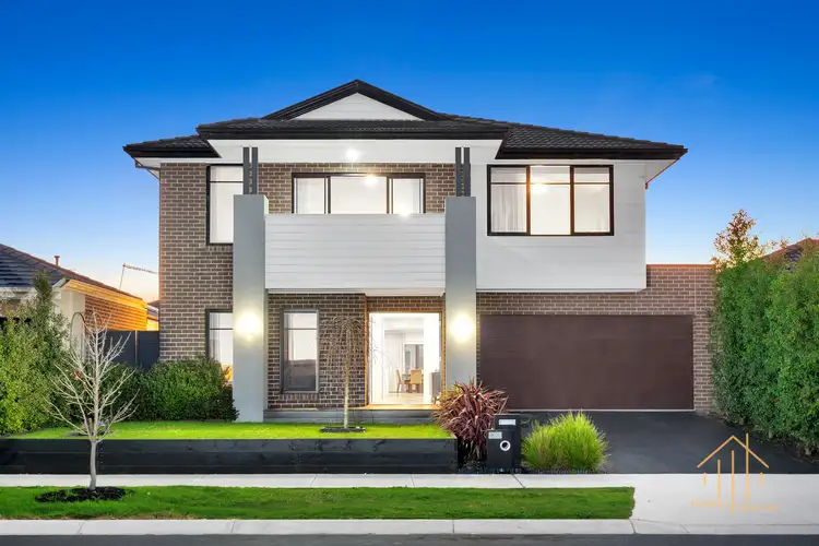 24 Picnic Avenue, Clyde North VIC 3978