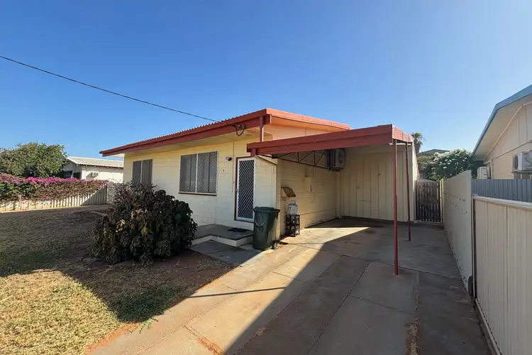 11 Hubble Street, South Carnarvon WA 6701