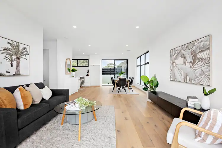 2/50 Beverley Road, Mccrae VIC 3938
