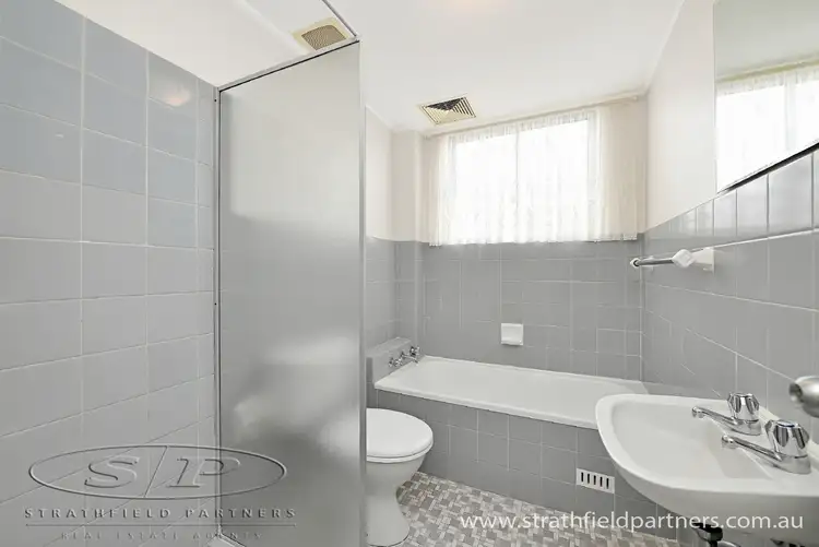 Fifth view of Homely apartment listing, 13/10 View Street, Marrickville NSW 2204