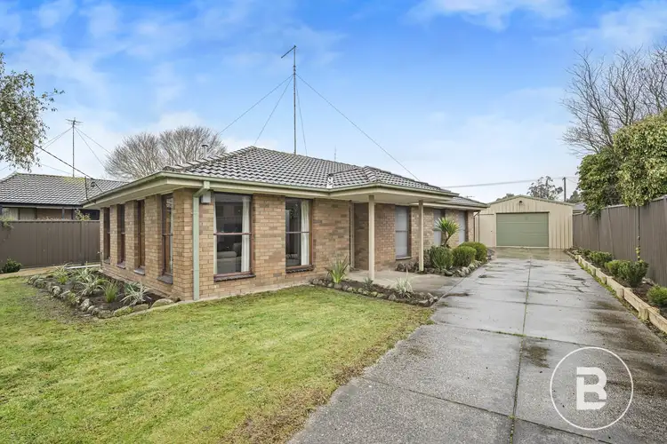 12 Hinkler Avenue, Sebastopol VIC 3356