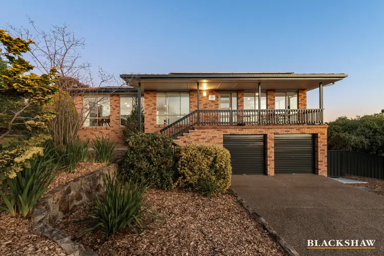 1 Ringrose Crescent, Isaacs ACT 2607