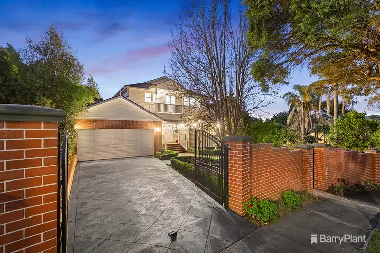 7 Harley Crescent, Mooroolbark VIC 3138