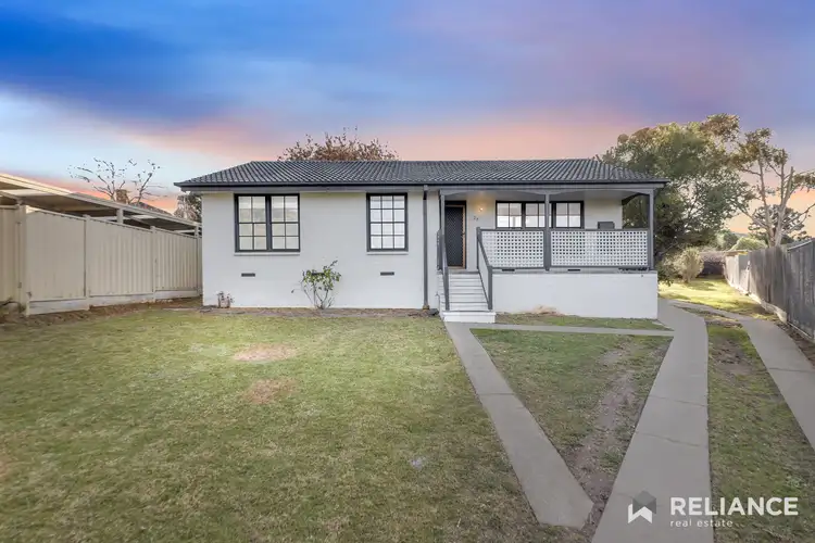 27 Drysdale Street, Sunbury VIC 3429