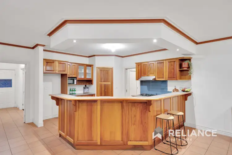 Fifth view of Homely house listing, 10 Knightsbridge Avenue, Altona Meadows VIC 3028