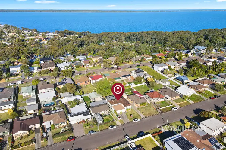 27 Phyllis Avenue, Kanwal NSW 2259