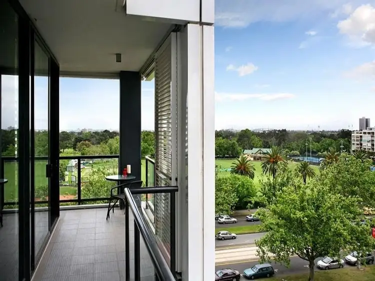 Sixth view of Homely apartment listing, 604/539 St Kilda Road, Melbourne VIC 3000